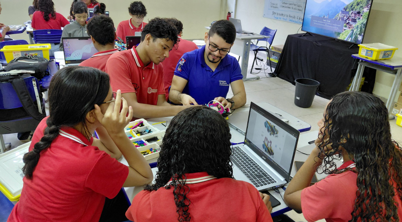 Entre os dias 06 e 10 de outubro, aconteceu mais uma edição da Caravana da Ciência e Tecnologia.